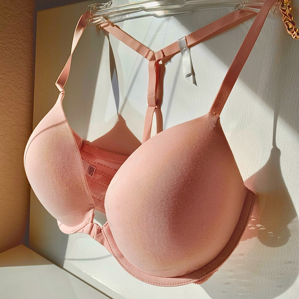 DKNY light weight bra / bras 32DD, 32 double D, pink, baby pink, t-back, t-shirt